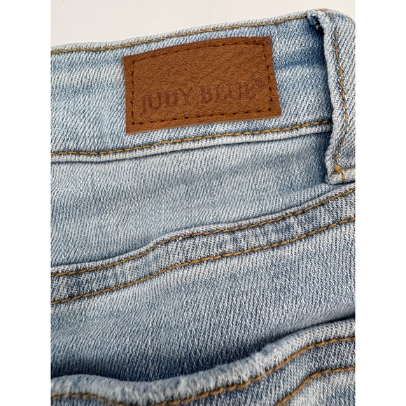 Judy Blue Distressed Denim Button Fly Shorts Light Wash High Rise Women's L EUC - Picture 5 of 8